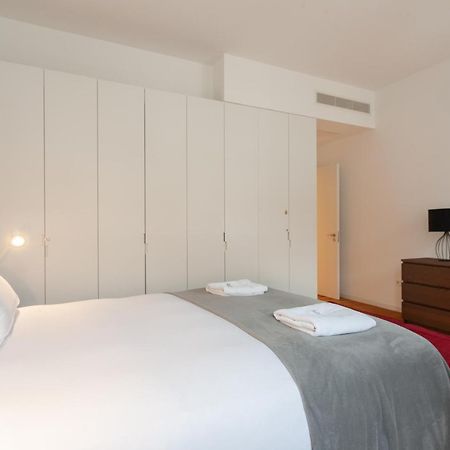 Appartamento FLH Chiado Amazing Flat Lisbona Esterno foto