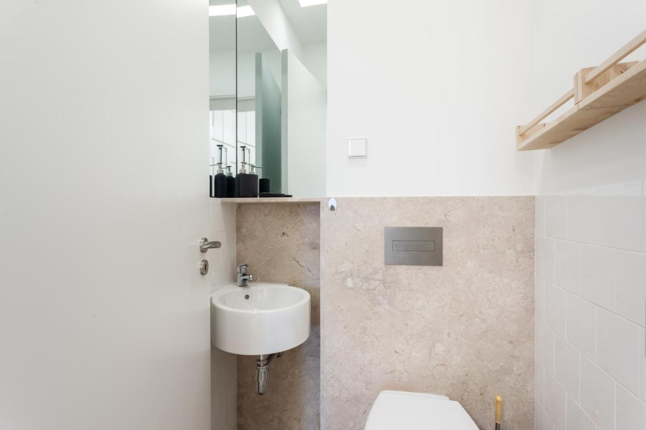 Appartamento FLH Chiado Amazing Flat Lisbona Esterno foto