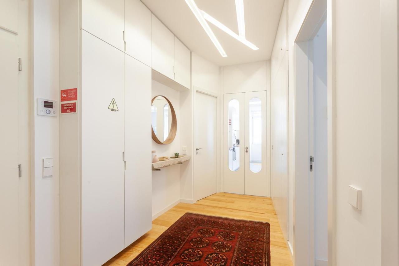 Appartamento FLH Chiado Amazing Flat Lisbona Esterno foto