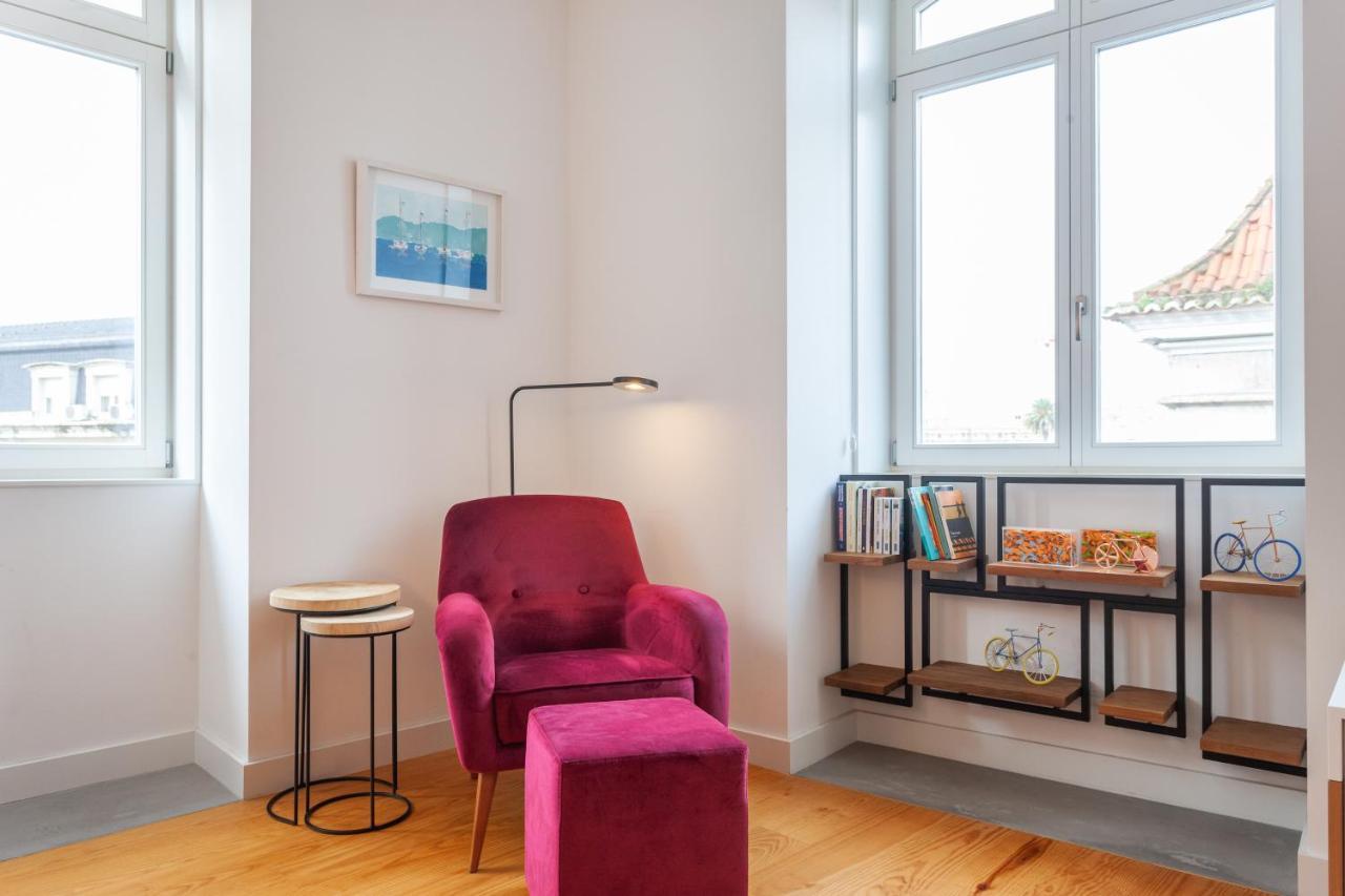 Appartamento FLH Chiado Amazing Flat Lisbona Esterno foto