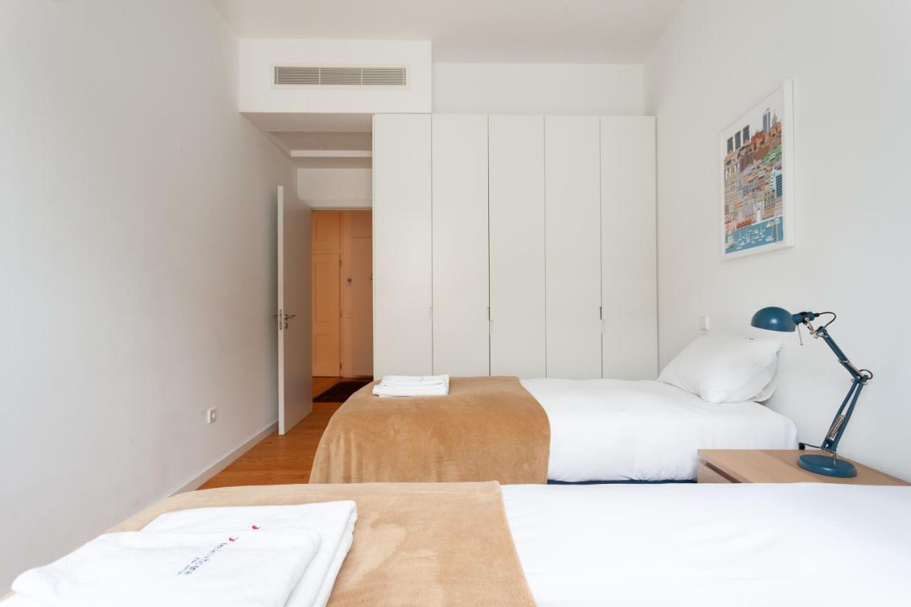 Appartamento FLH Chiado Amazing Flat Lisbona Esterno foto